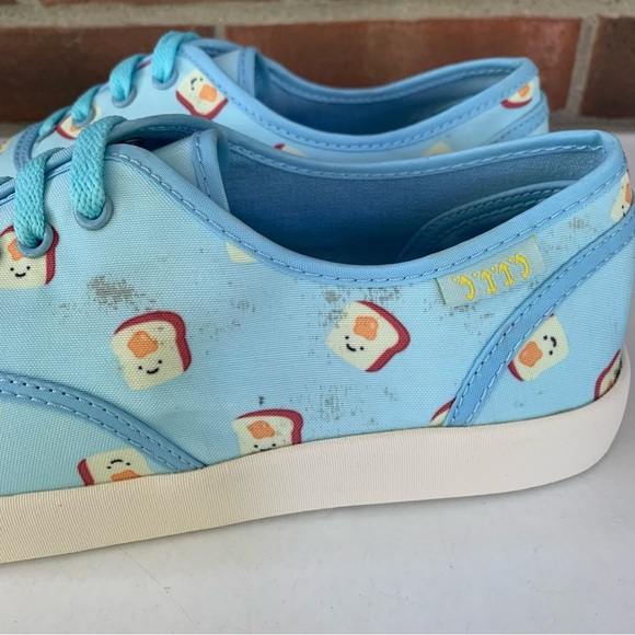 Cute To The Core Toast Print Lace Up Sneakers Women’s US 10 M - Picture 8 of 10